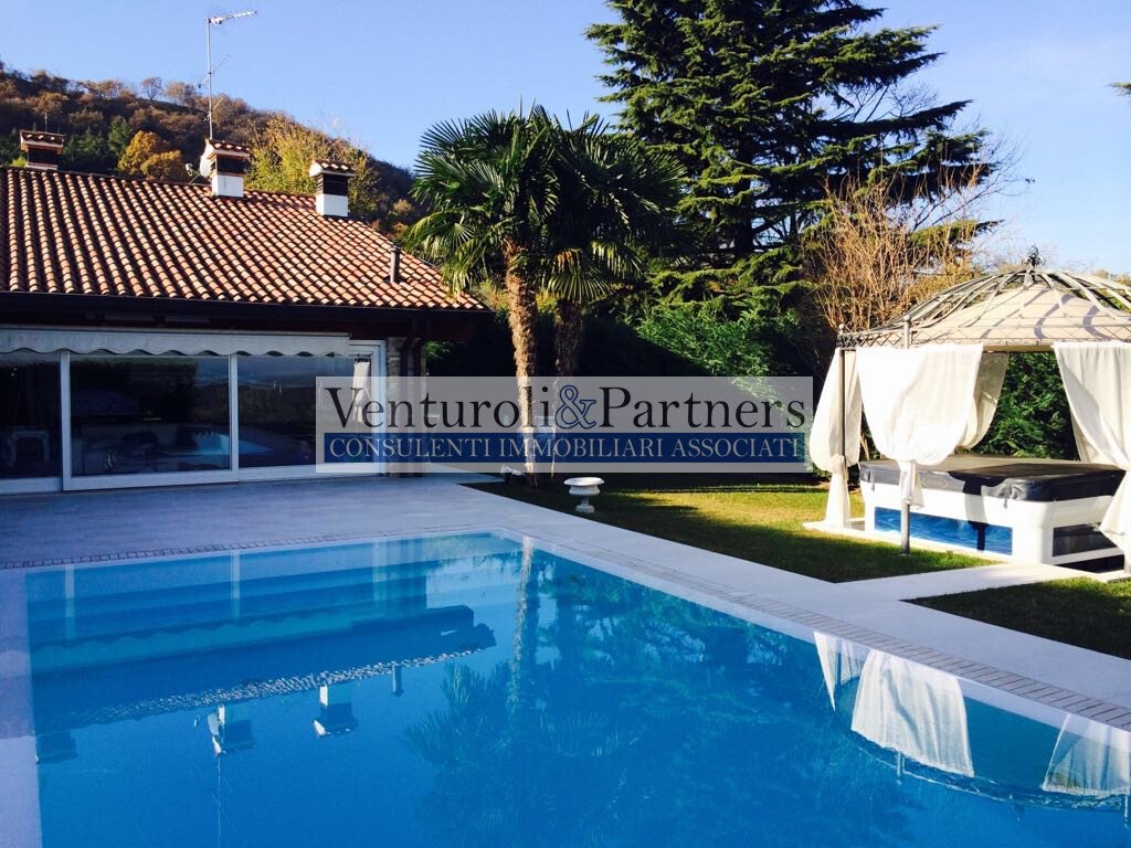 Villa in Maguzzano, Lonato del Garda, Lombardy 3 - 14374641