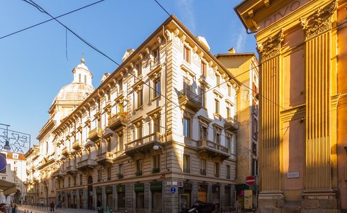 Apartment in Center, Turin, Piedmont 1
