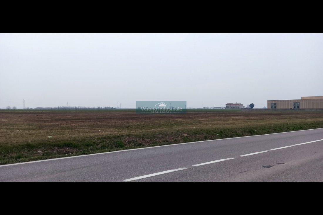 Land in Bovolone, Veneto, Italy 2 - 13004500