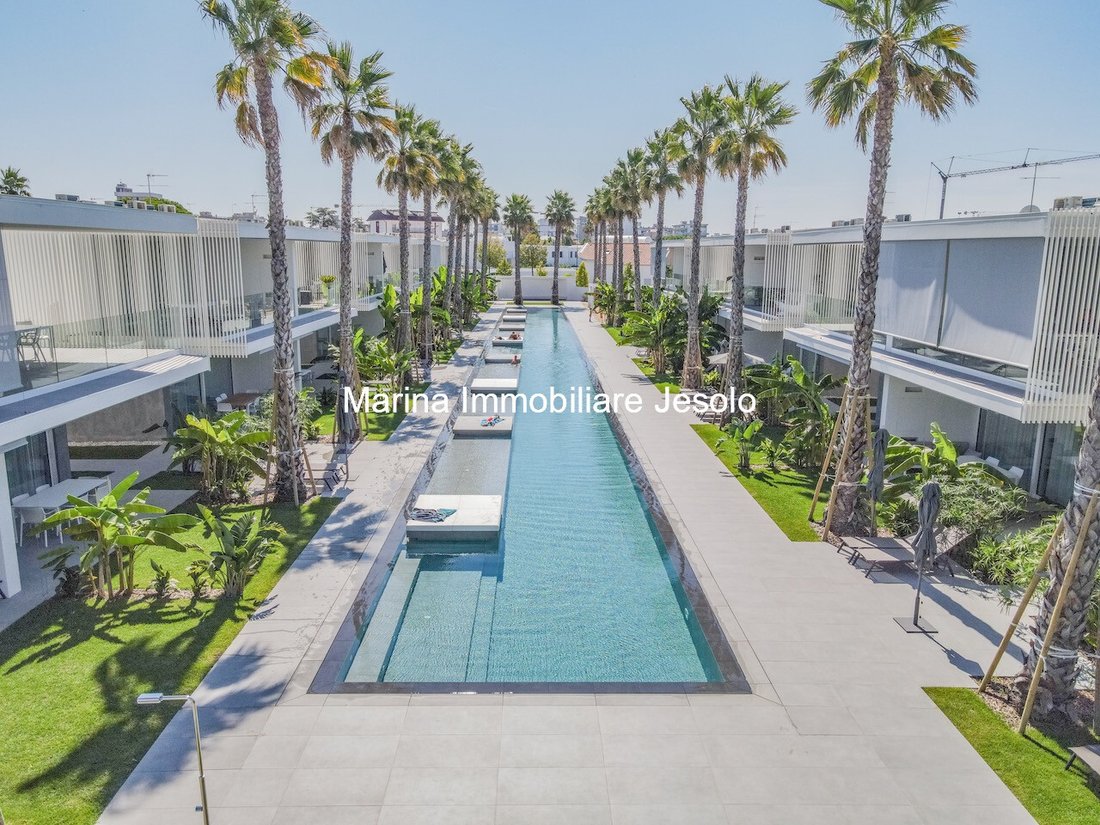 Apartment in Faro-Lido Ovest, Jesolo, Veneto 4 - 12374572