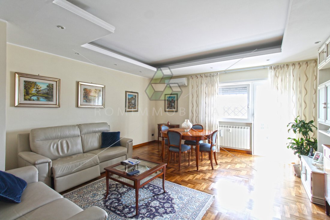 Apartment in Eur - Torrino - Giuliano Dalmata, Rome, Lazio 2 - 15492805