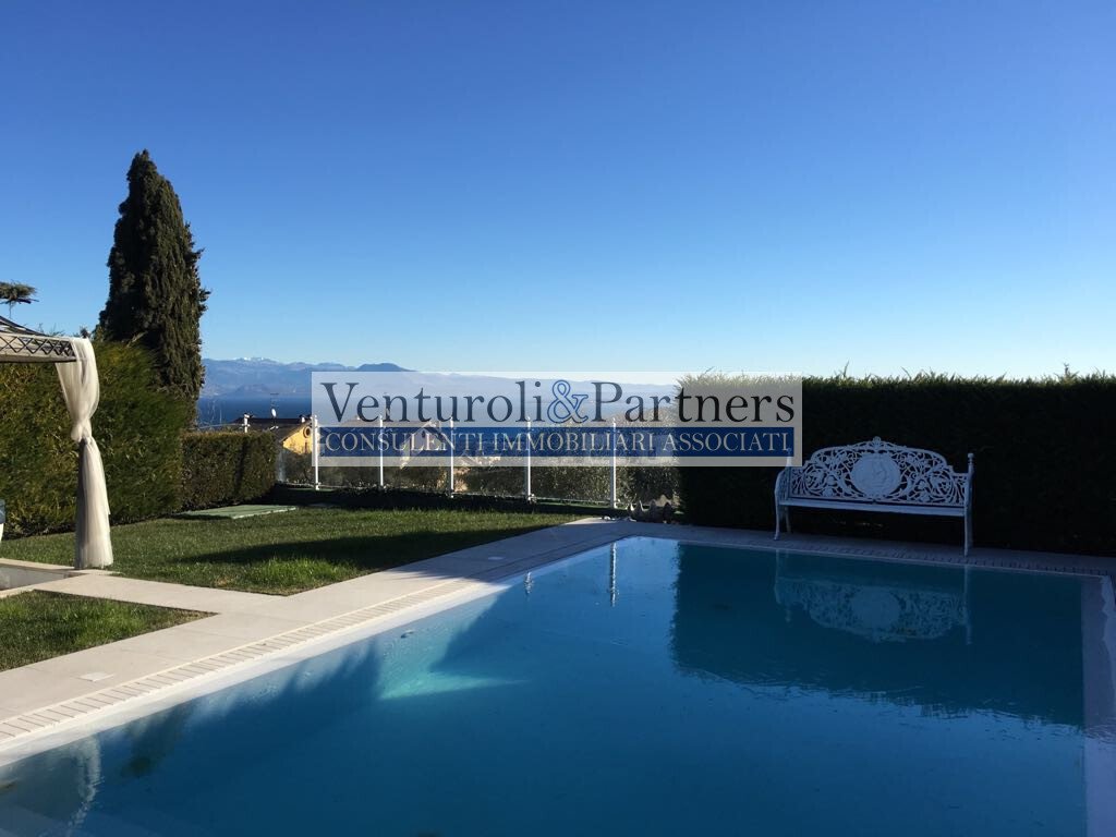 Villa in Maguzzano, Lonato del Garda, Lombardy 2 - 14374641