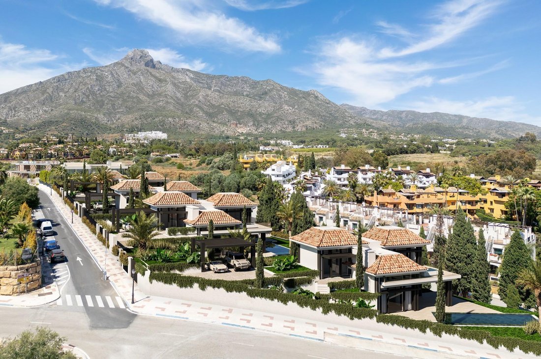 Villa in Marbella, Andalusia, Spain 1 - 16024109