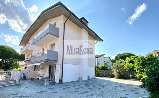House in Center, Cervia, Emilia-Romagna 1