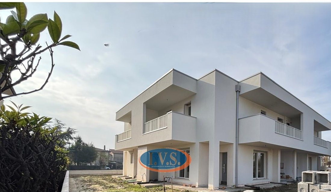 House in Abano Terme, Veneto, Italy 2 - 15326816