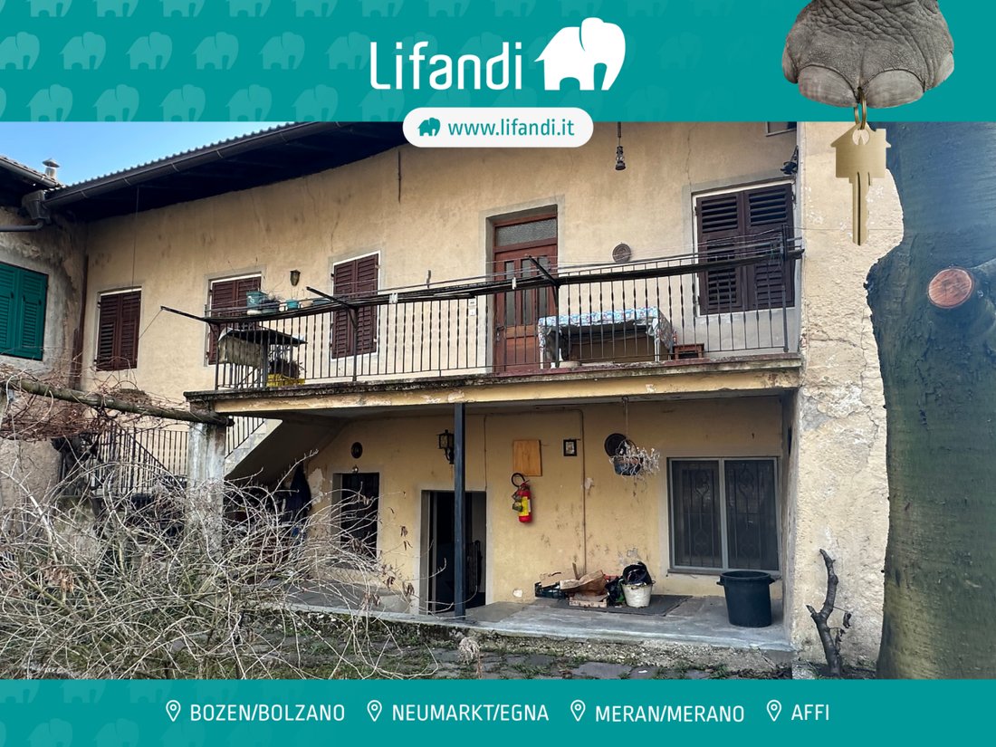 House in Tramin on the Wine Route / Tramin an der Weinstraße, Trentino – Alto Adige/Südtirol, Italy 1 - 15246186