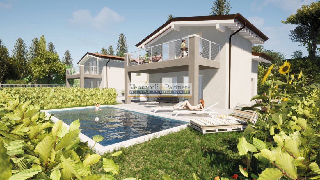 Villa in Moniga del Garda, Lombardy, Italy 1 - 14877902