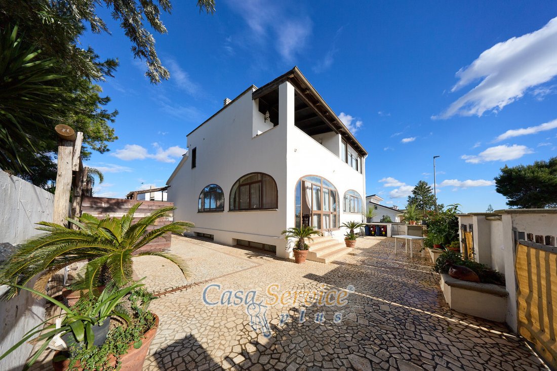 House in Matino, Apulia, Italy 1 - 15076503