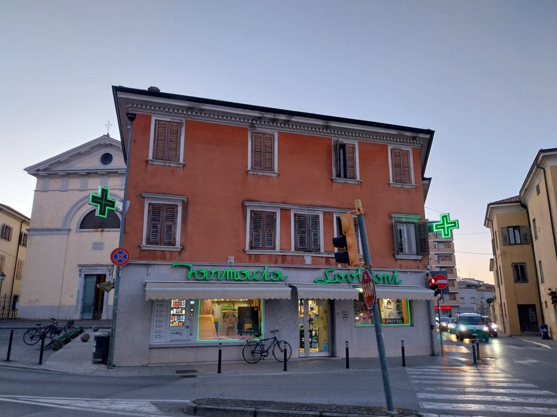 A Noble’s Legacy: Udine Palace’s Timeless Grandeur in Friuli’s Heart
