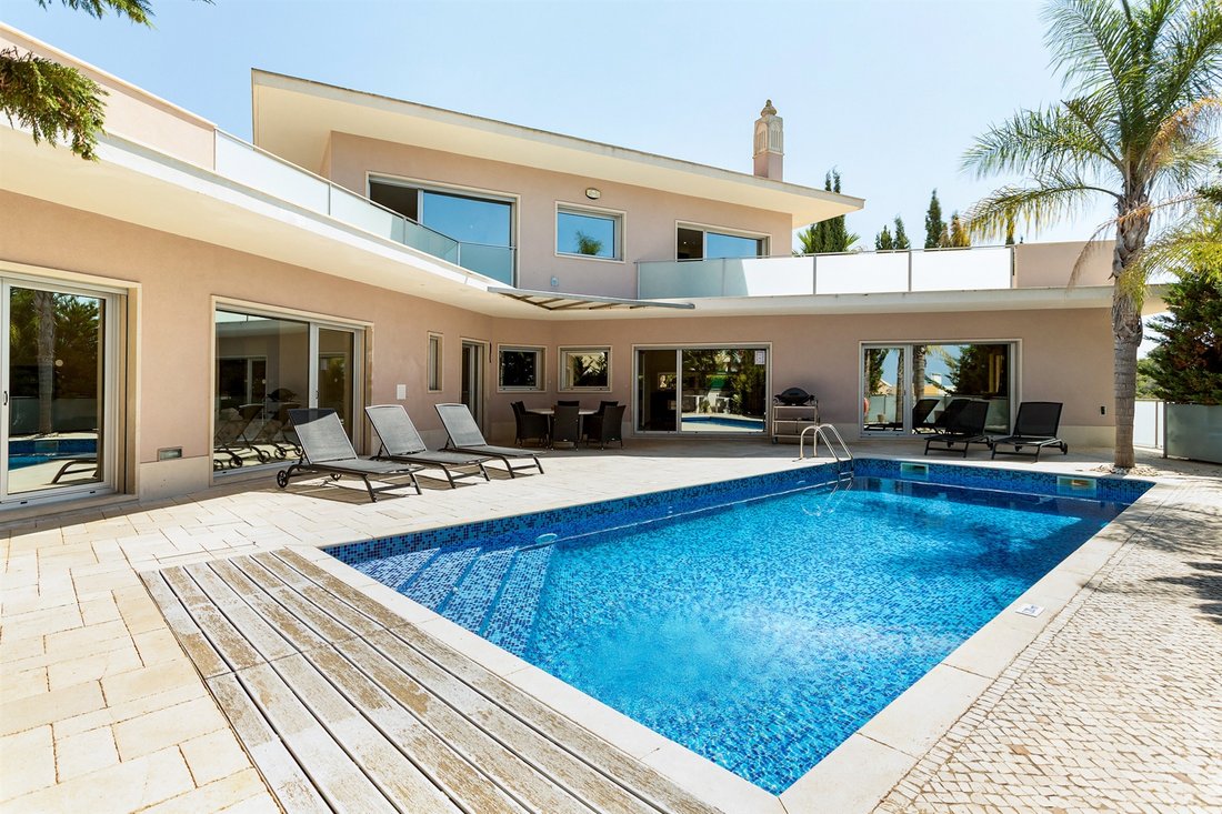 House in Olhos de Agua, Algarve, Portugal 1 - 16023926