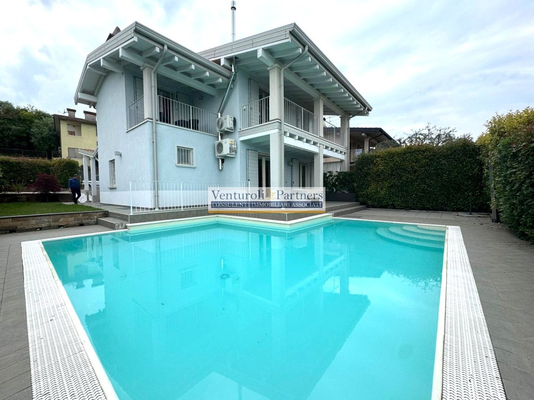 Villa in Polpenazze del Garda, Lombardy, Italy 5 - 15668557