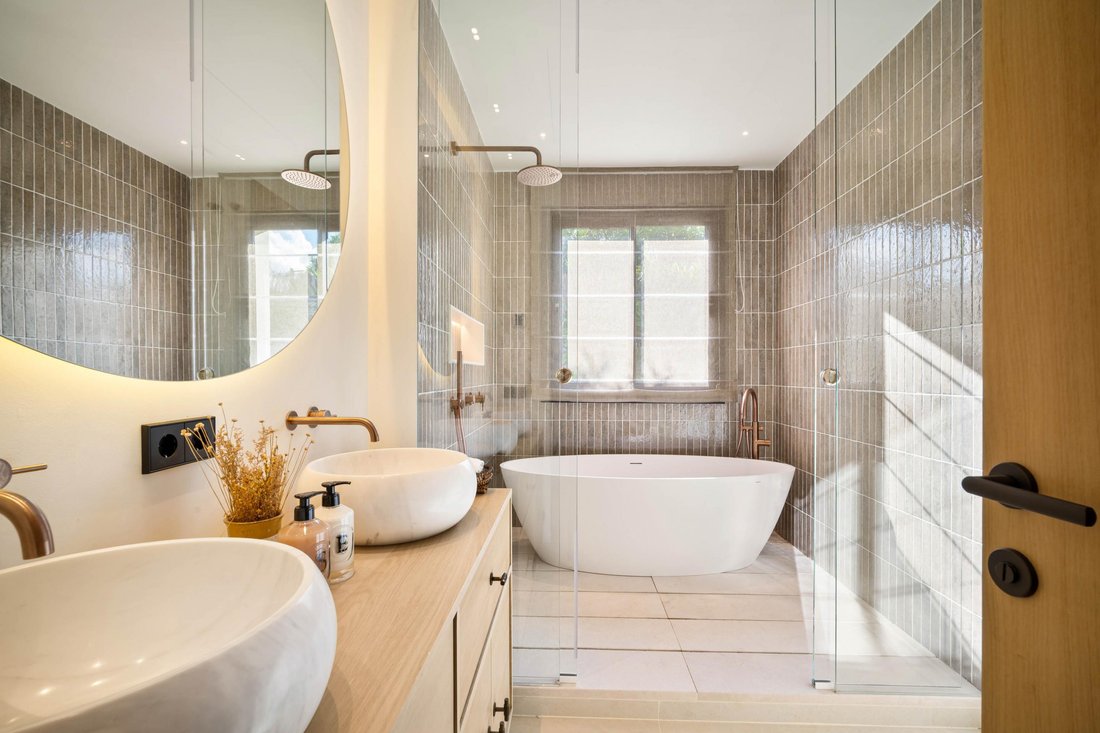 Villa in Nueva Andalucia, Marbella, Spain 4 - 16024420