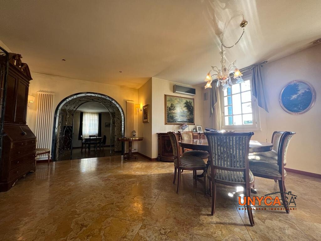Villa in Cervarese Santa Croce, Veneto, Italy 1 - 13408147