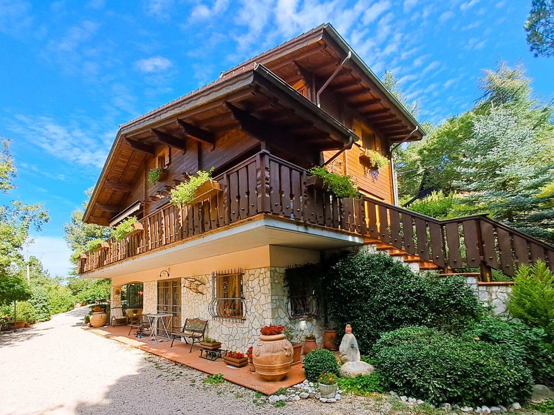 Villa in Passignano sul Trasimeno, Umbrien, Italien 1 - 13359704