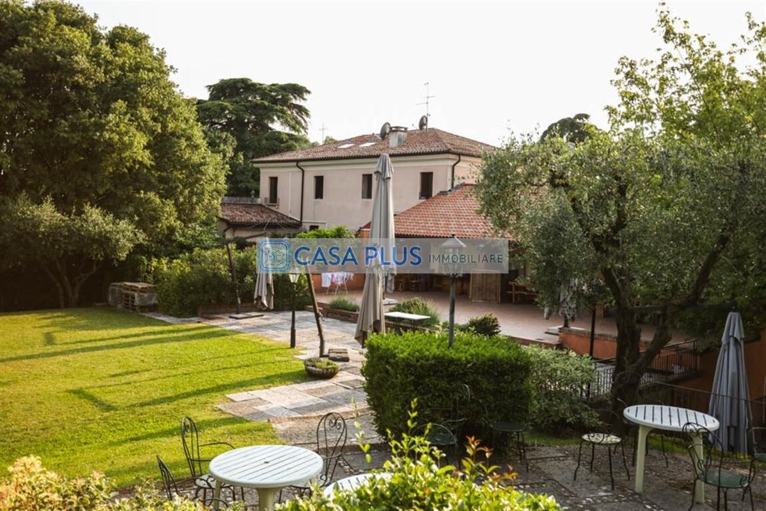 Villa in Bassano del Grappa, Veneto, Italy 5 - 14423496