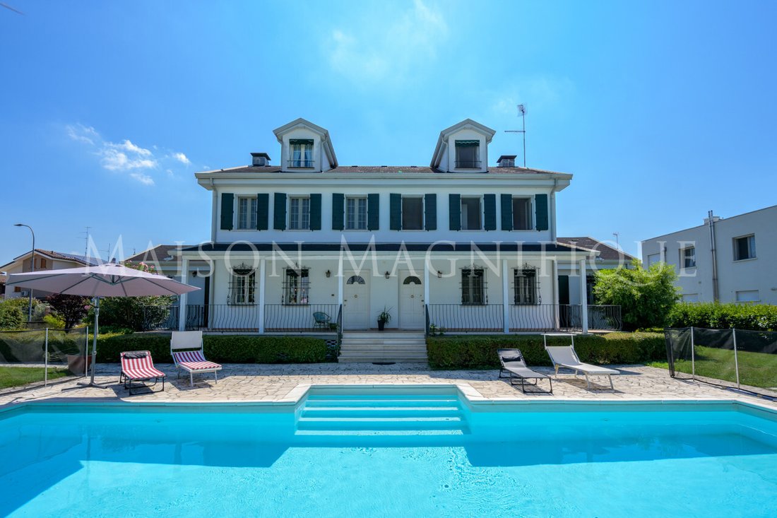 House in Vigarano Mainarda, Emilia-Romagna, Italy 1 - 16023603