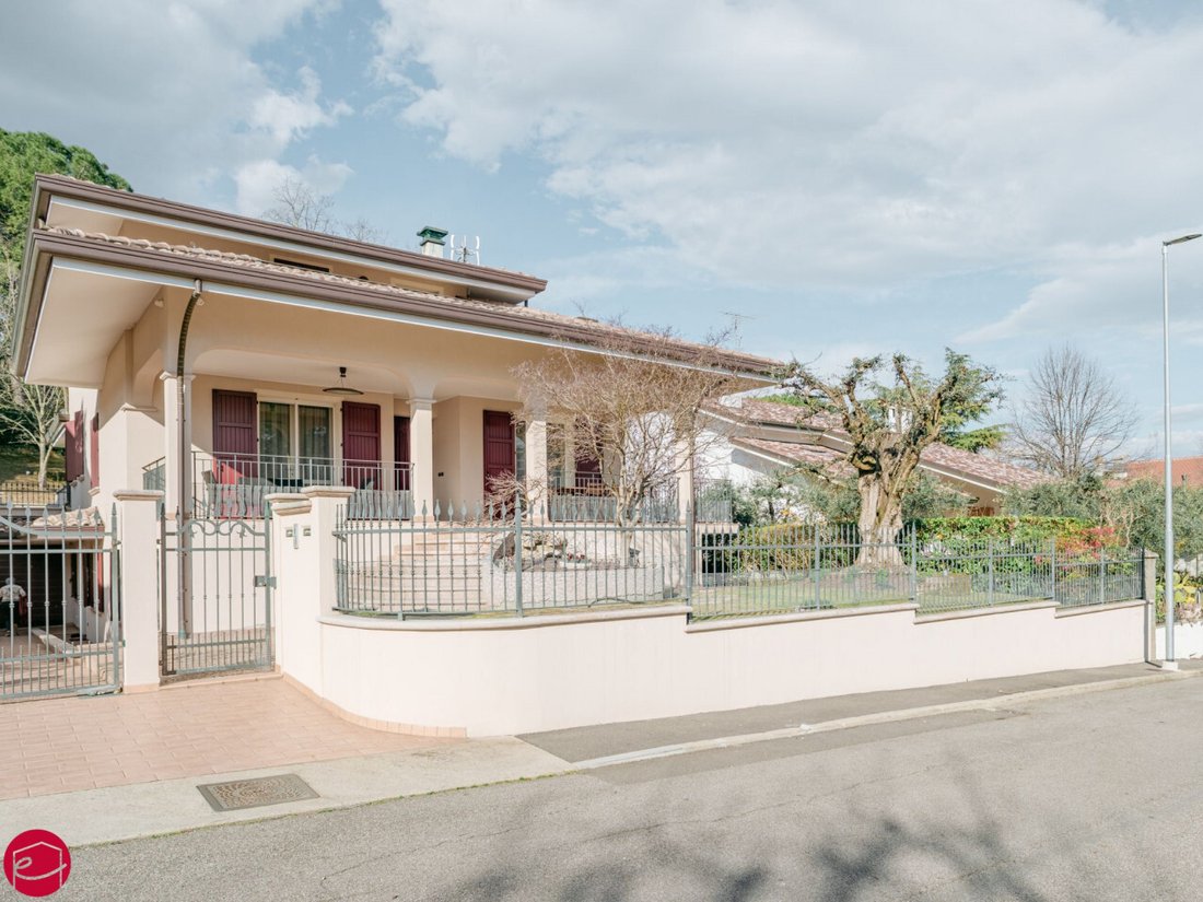 Villa in Calisese - Case Missiroli, Cesena, Emilia-Romagna 2 - 12659613