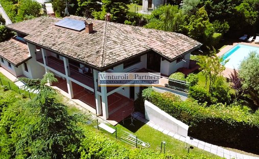 Villa in Soiano del Lago, Lombardy, Italy 1