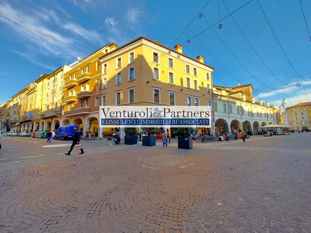 Apartment in Historic Center, Brescia, Lombardy 1 - 12378113