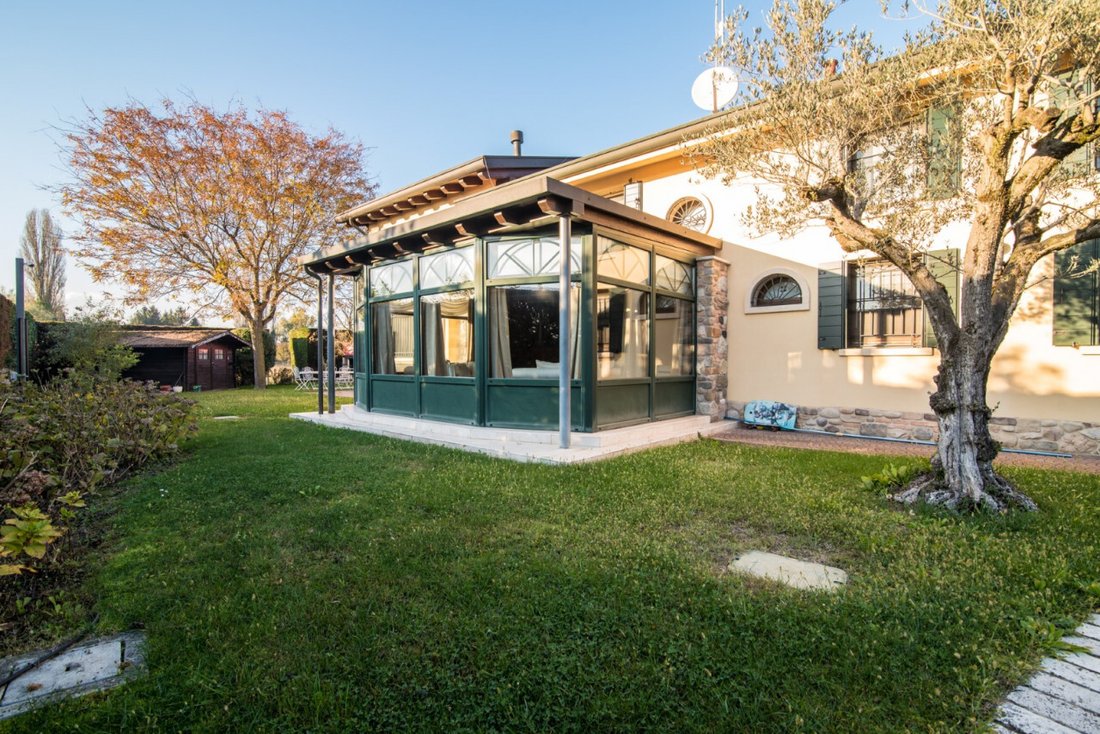 Villa in Abano Terme, Veneto, Italy 2 - 13642236
