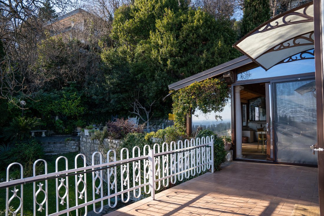 Villa in Hill Zone, Padenghe sul Garda, Lombardy 2 - 15263515