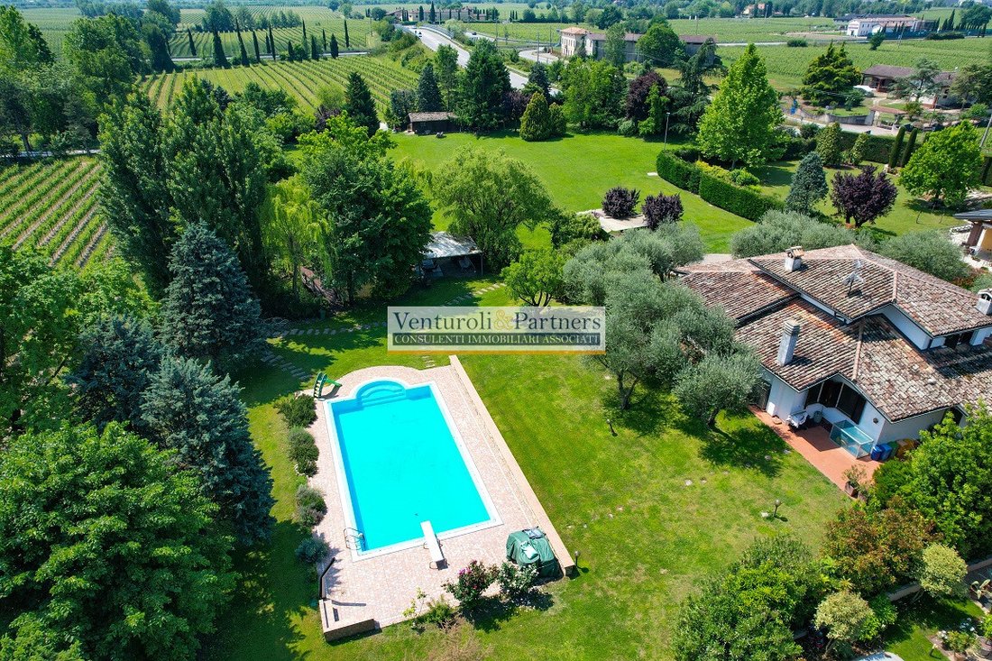 Villa in Punta Grò - Chiodi - Rovizza, Sirmione, Lombardy 2 - 15754217