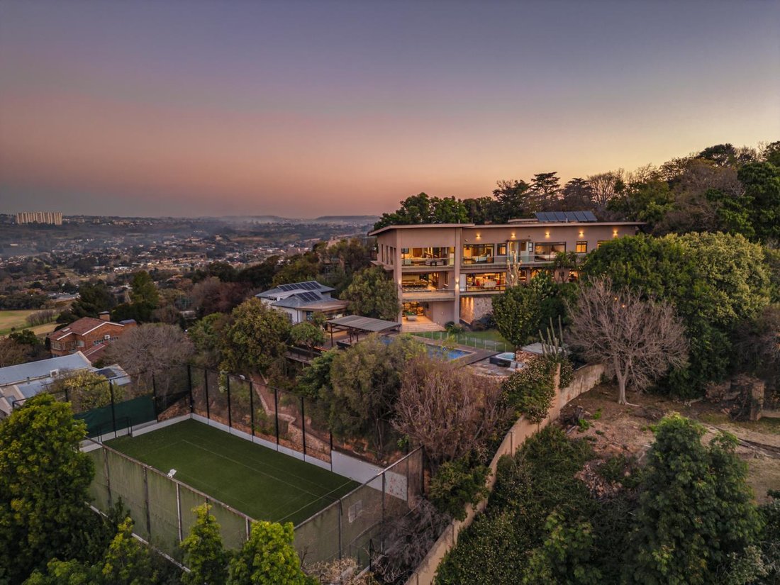 House in Northcliff, Gauteng, South Africa 2 - 16022934