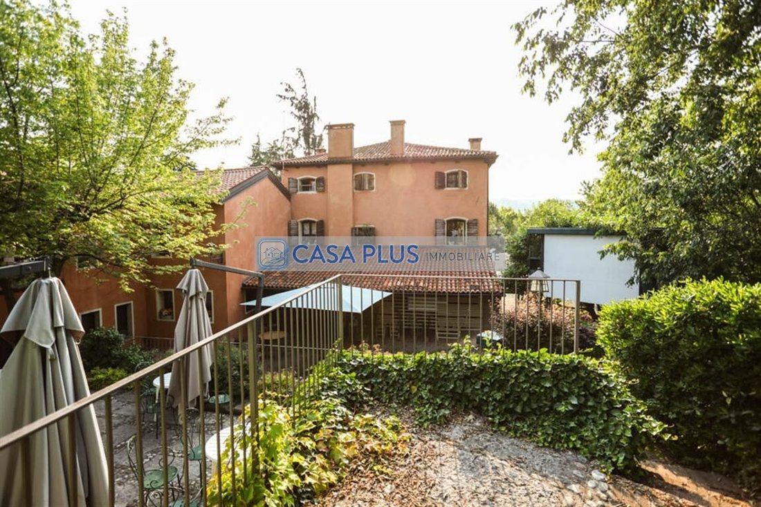 Villa in Bassano del Grappa, Veneto, Italy 4 - 14423496