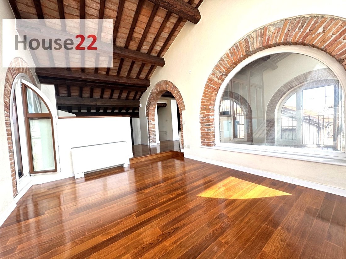 Apartment in Center, Vicenza, Veneto 1 - 15929913