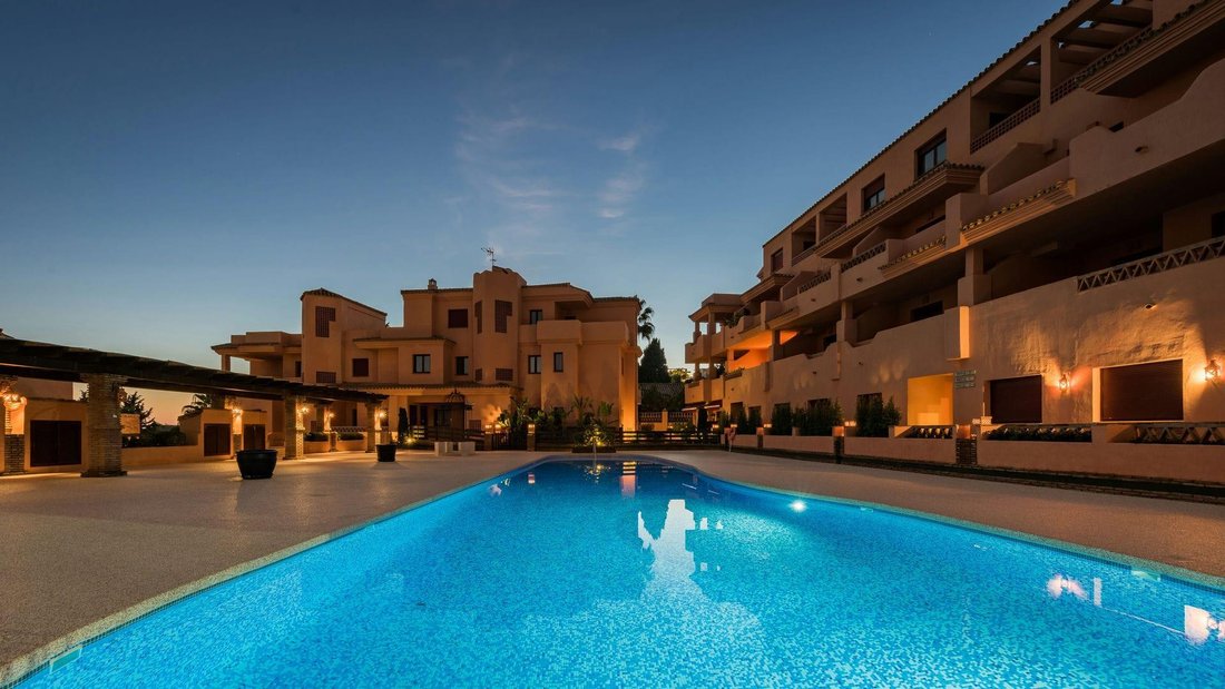 Apartment in Benahavis, Andalusia, Spain 3 - 16024561