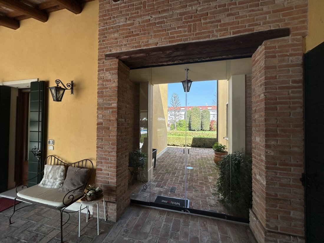 Villa in Mestrino, Veneto, Italy 3 - 15471968