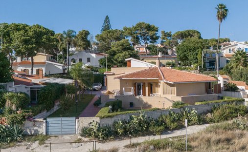 Villa in Fontane Bianche - Cassibile, Fontane Bianche, Sicily 1