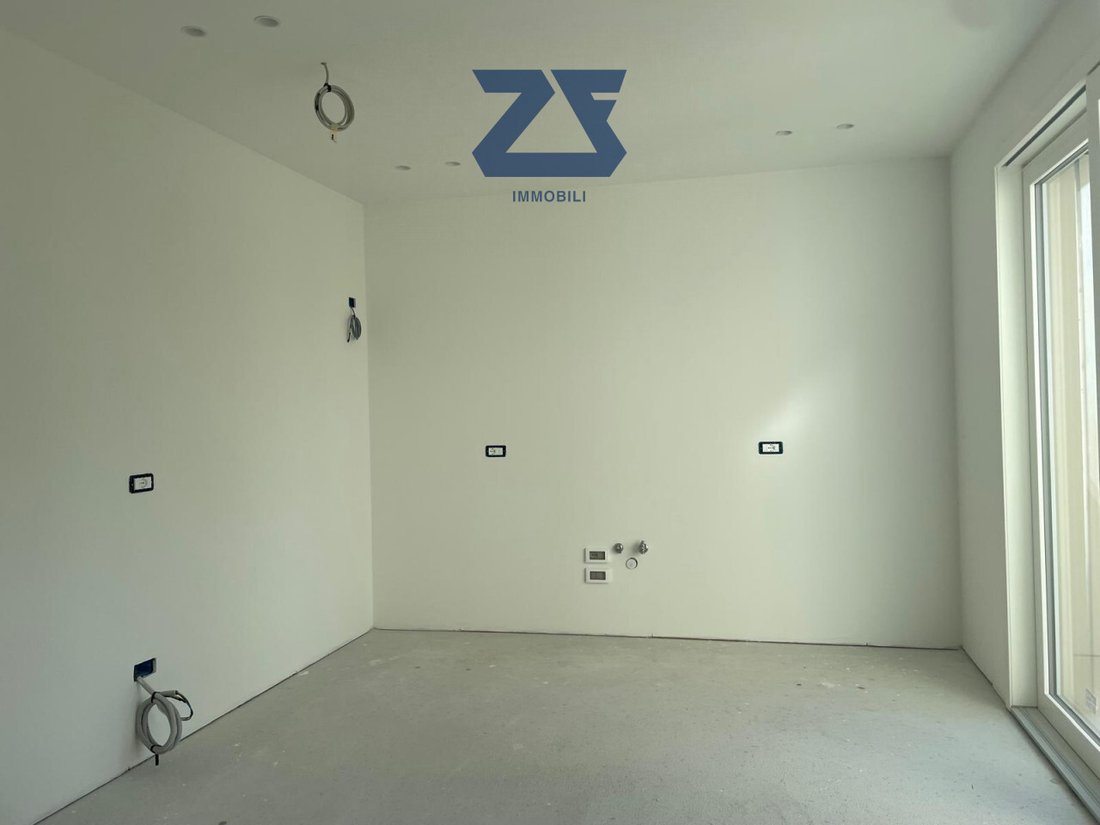 Apartment in Castelfranco Veneto, Veneto, Italy 3 - 14850414