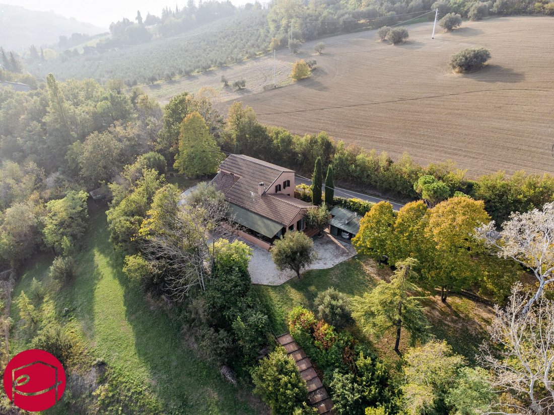 Villa in Poggio Torriana, Emilia-Romagna, Italy 2 - 12342960