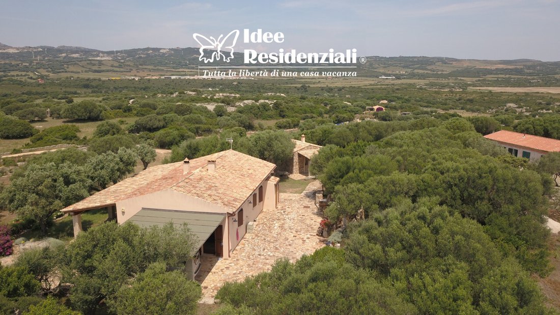 Villa in Luogosanto, Sardinia, Italy 2 - 14296501