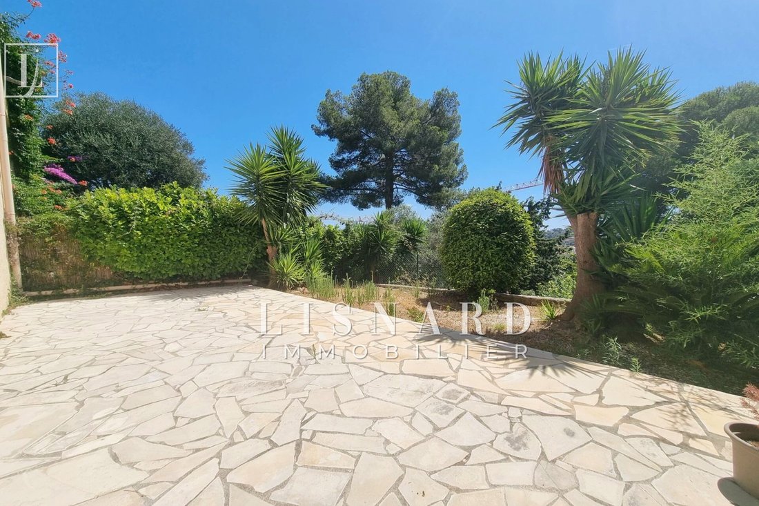 Villa in Centre, Vallauris, France 3 - 16021988