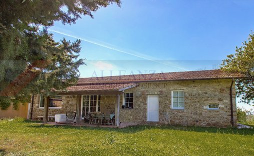 House in Montefiridolfi, San Casciano in Val di Pesa, Tuscany 1