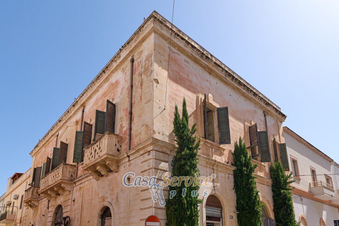Estate in Center, Gallipoli, Apulia 1 - 15902292
