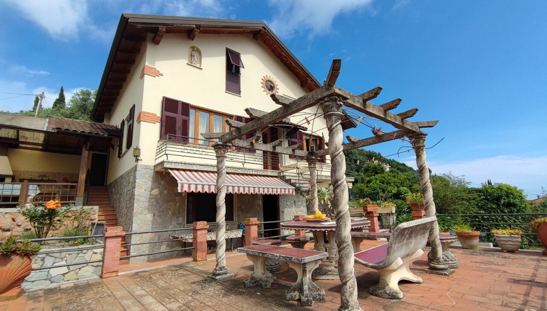 Villa in North Periphery, Sanremo, Liguria 1 - 14709111
