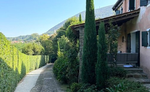 Villa a Rovolon, Veneto, Italia 1