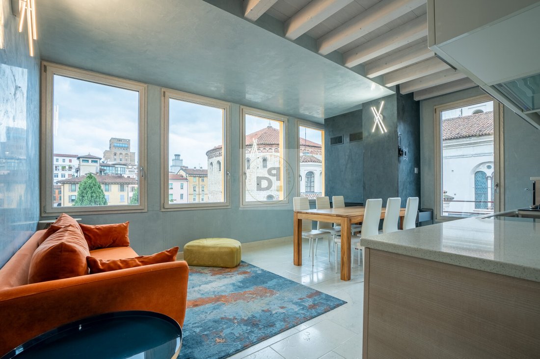 Apartment in Historic Center, Brescia, Lombardy 4 - 15690794