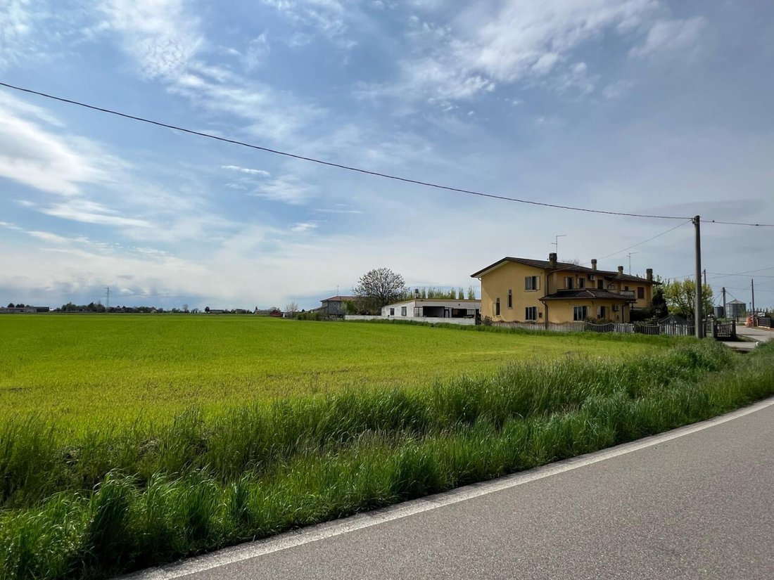 Land in Legnago, Veneto, Italy 5 - 15471966