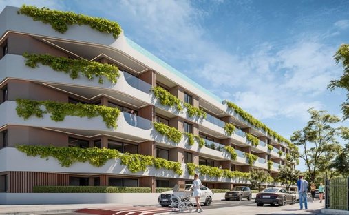 Apartment in San Pedro de Alcantara, Andalusia, Spain 1