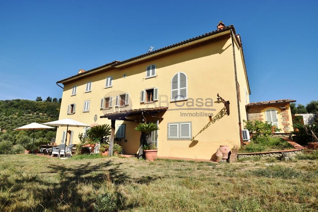 Villa in Pistoia North, Pistoia, Tuscany 2 - 13280065