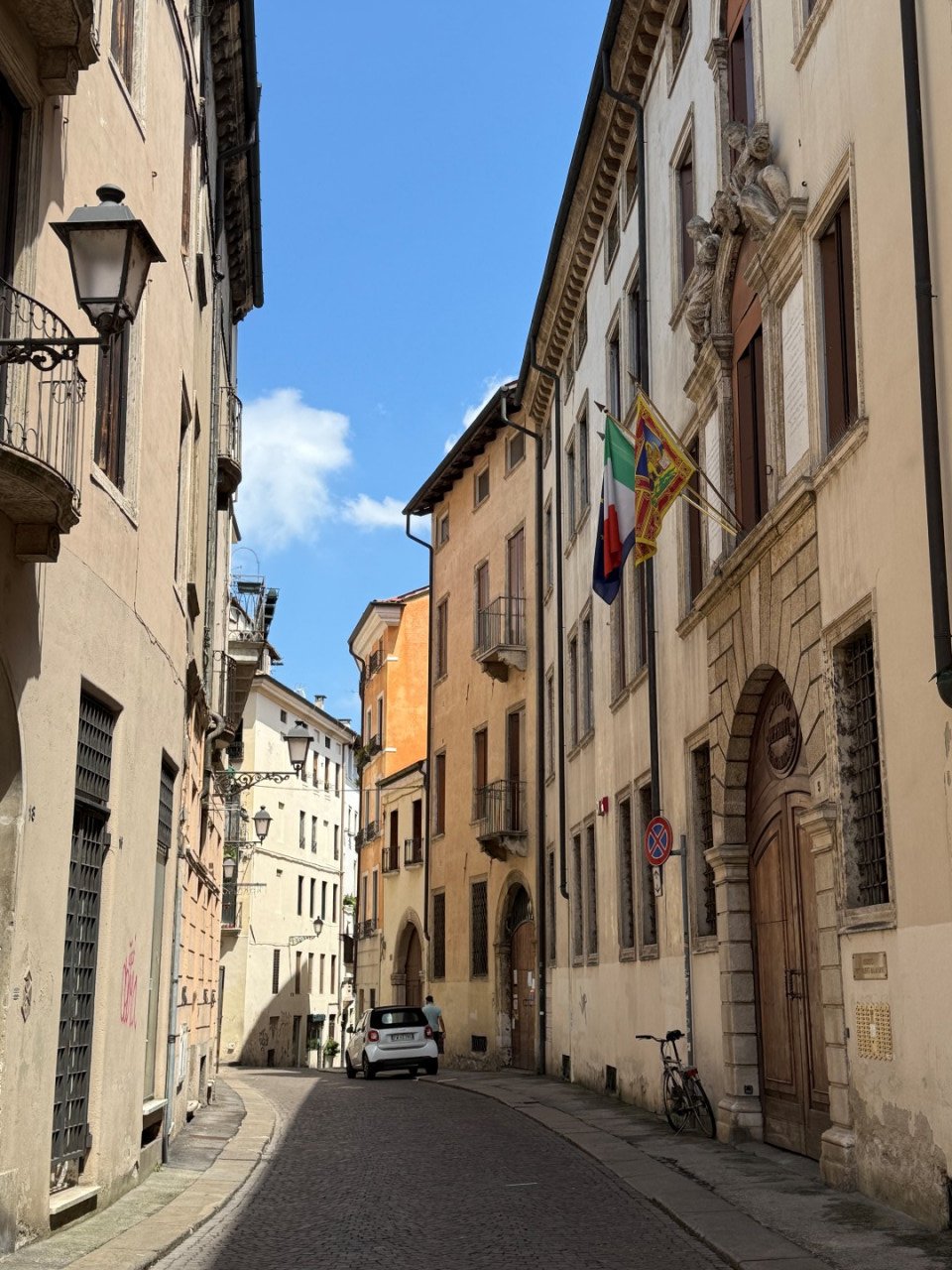 Vicenza’s Forgotten Crown: A Palazzo Awaiting Its Renaissance in the Heart of Palladio’s City