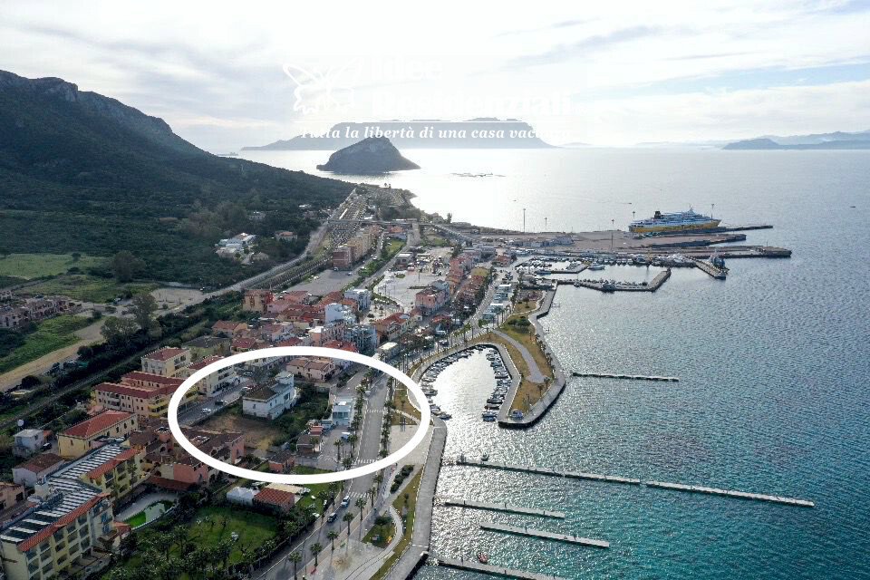 Apartment in Golfo Aranci, Sardinia, Italy 4 - 12972248