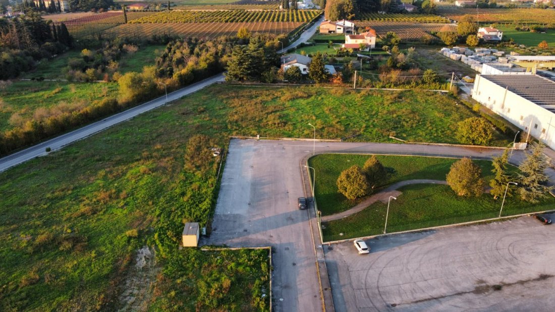 Land in Sant'Ambrogio di Valpolicella, Veneto, Italy 2 - 14859689