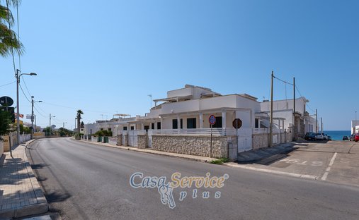 Villa in Marina di Mancaversa-Giannelli, Apulia, Italy 1