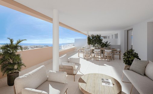 Penthouse in Estepona, Andalusia, Spain 1