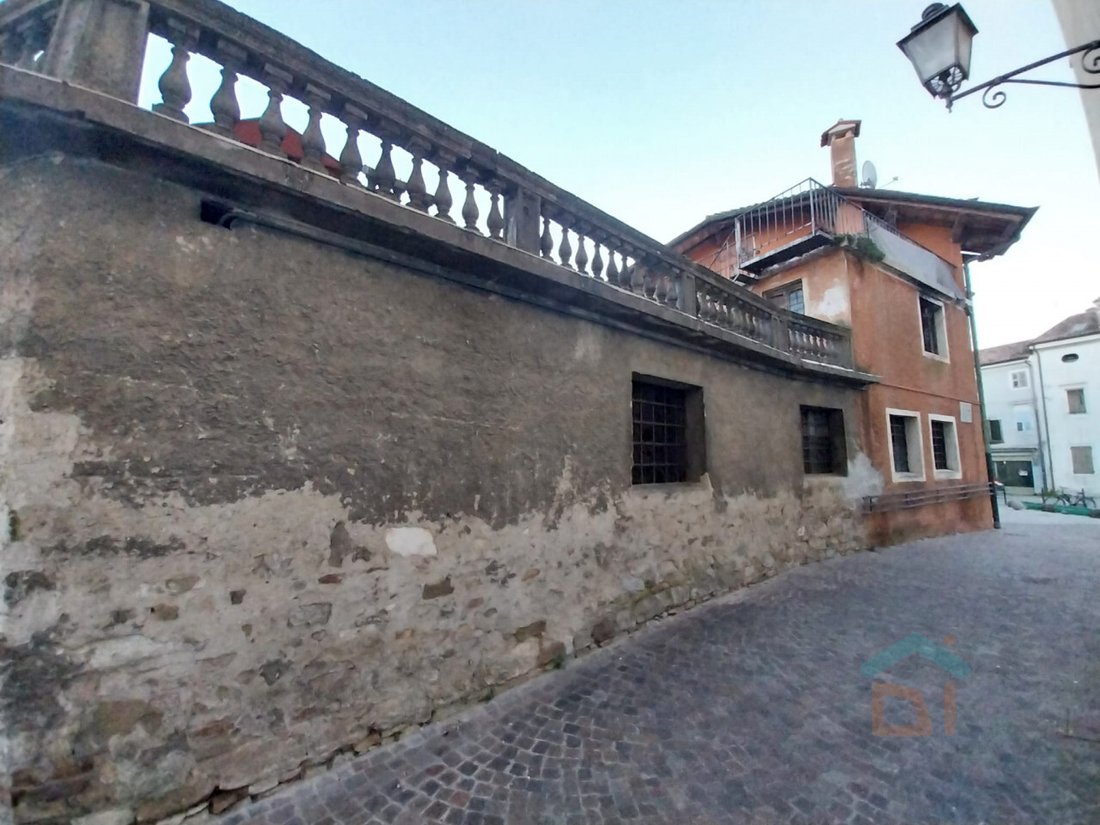 A Noble’s Legacy: Udine Palace’s Timeless Grandeur in Friuli’s Heart - 5